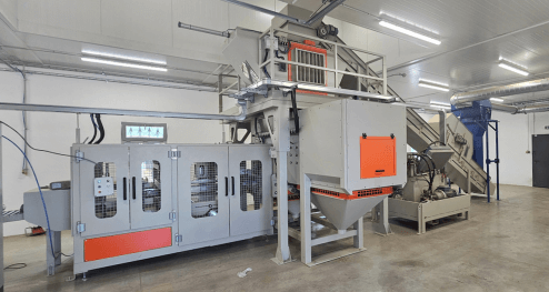 Systém čištění sena od prachových částic pro balicí linku krmiva